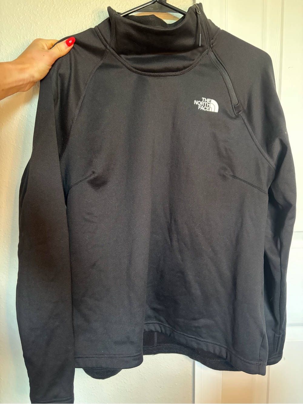 The North Face Women’s Black Pullover with Zipper